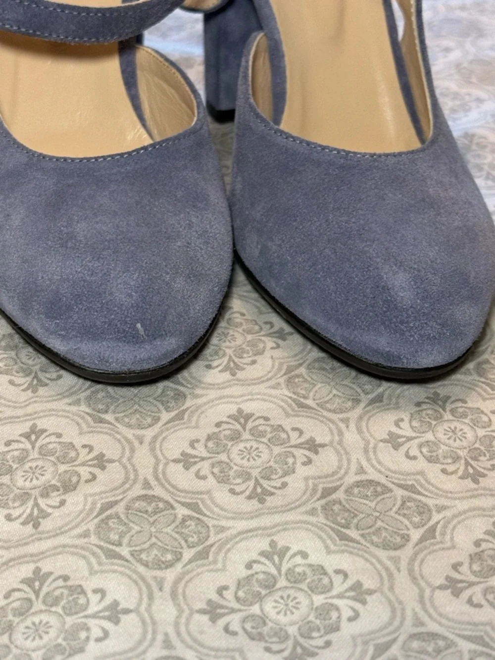 Sundance Women's Viloria Blue Leather Suede Heels size 38
